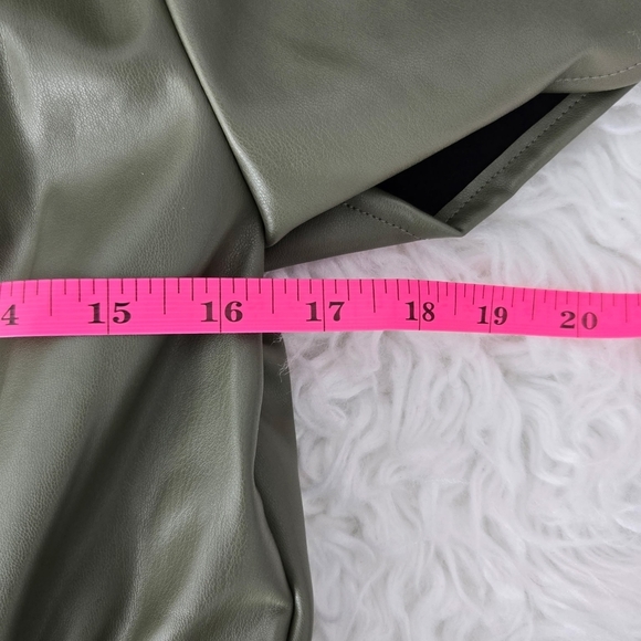 Grey Collective Split Neck Short Sleeve Faux Leather Minidress. Size Small. New. - Picture 5 of 9